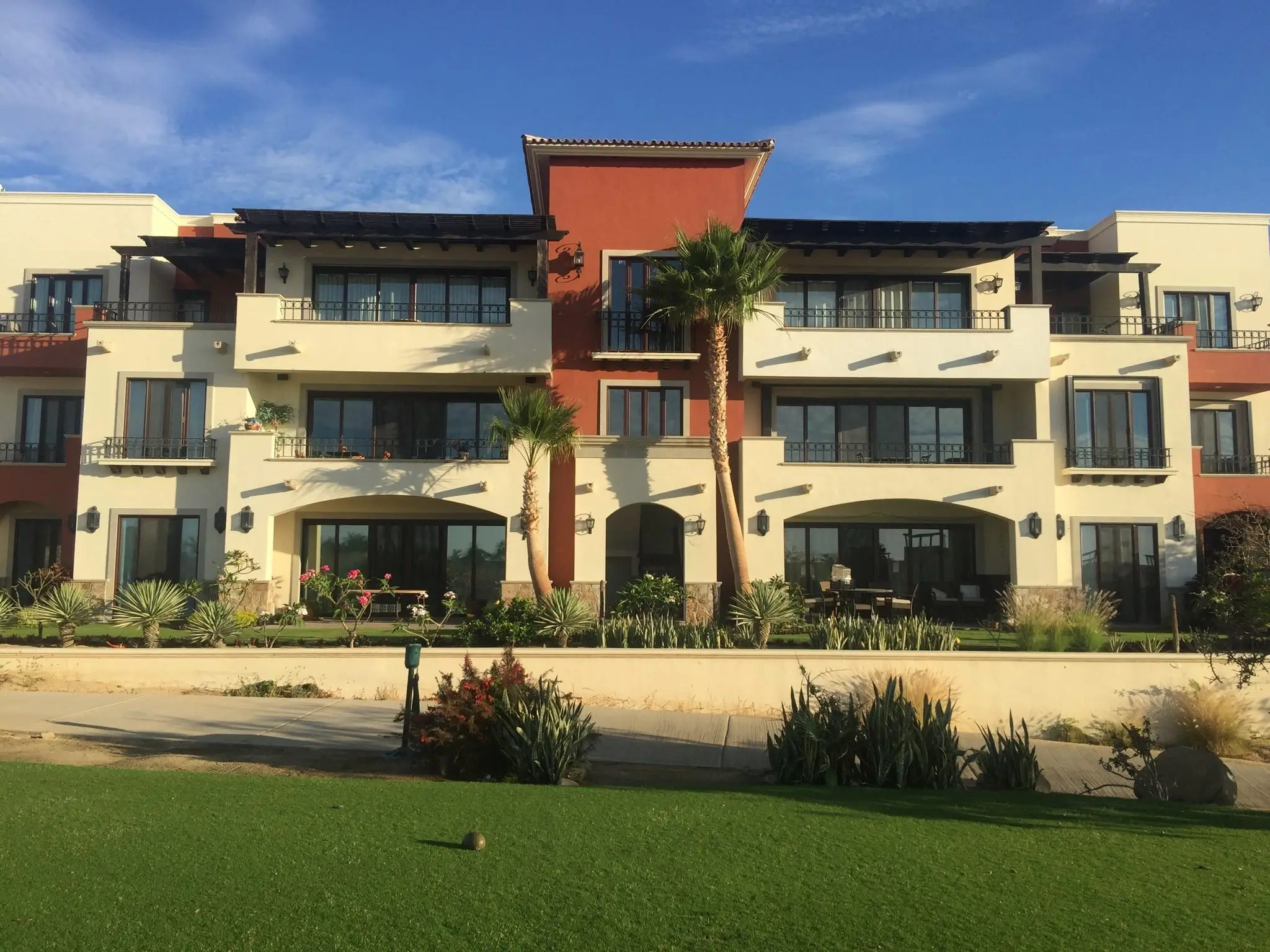 Estates Villas in Club Campestre