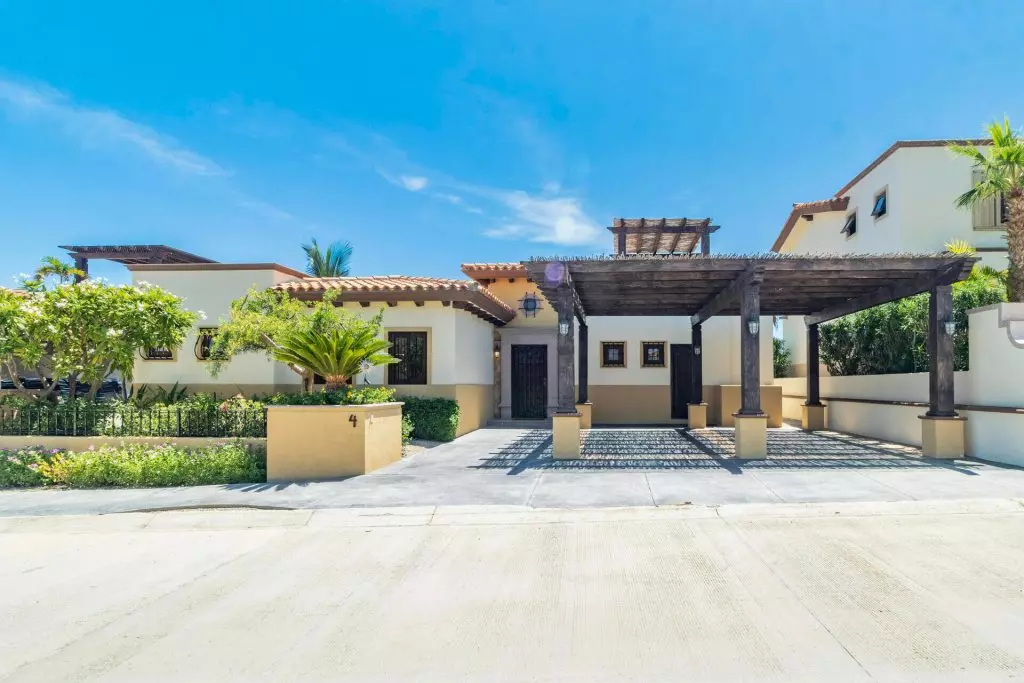 Club Campestre’s Premier Properties