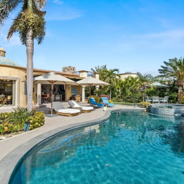 Top 7 Features Defining Smart Luxury Real Estate in Club Campestre