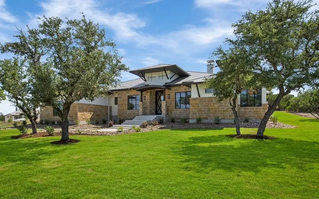 Estate Investment in Club Campestre