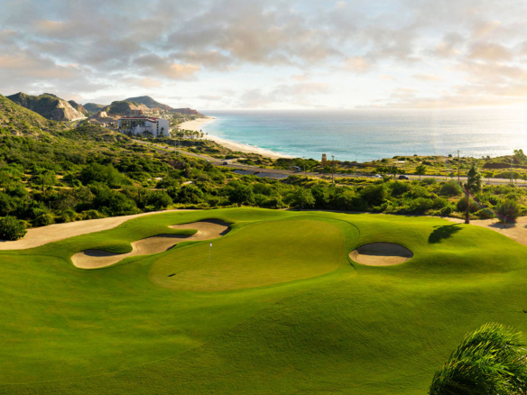 Club Campestre Los Cabos residential living featuring refined golf-side homes in 2026