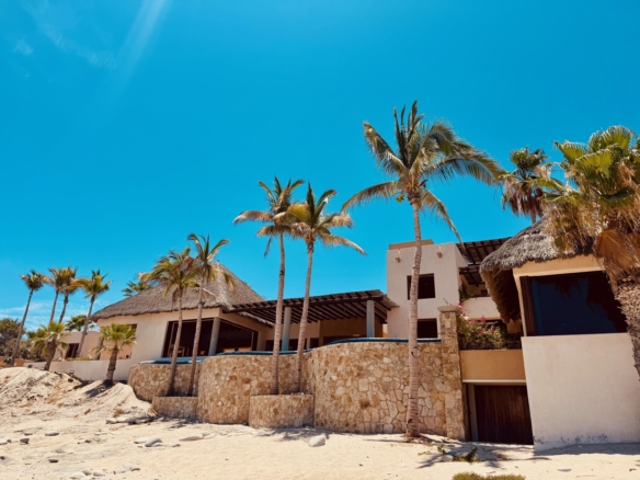 Club Campestre Costa Azul Located within the Gringo Hill community in Costa Azul, Casa Doyle captures unobstructed – 2 Balandra, Cabo Corridor, BS