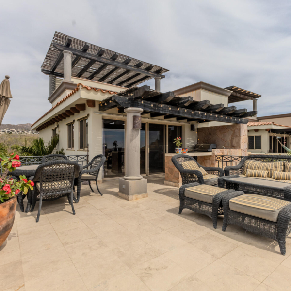 C. Pedro Moreno, Pacific, BS | Club Campestre For Sale