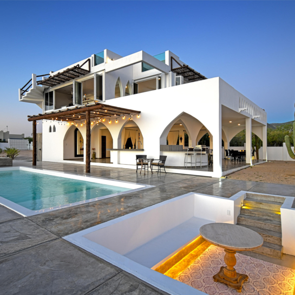 Calle Caracol, La Paz, BS | Club Campestre For Sale